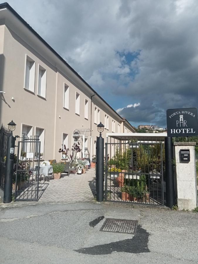 Hotel Porta Rivera Л'Аквіла Екстер'єр фото